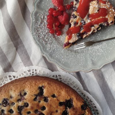 Gâteau moelleux amandes & myrtilles