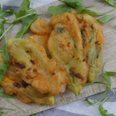 Les beignets aux fleurs de courgettes