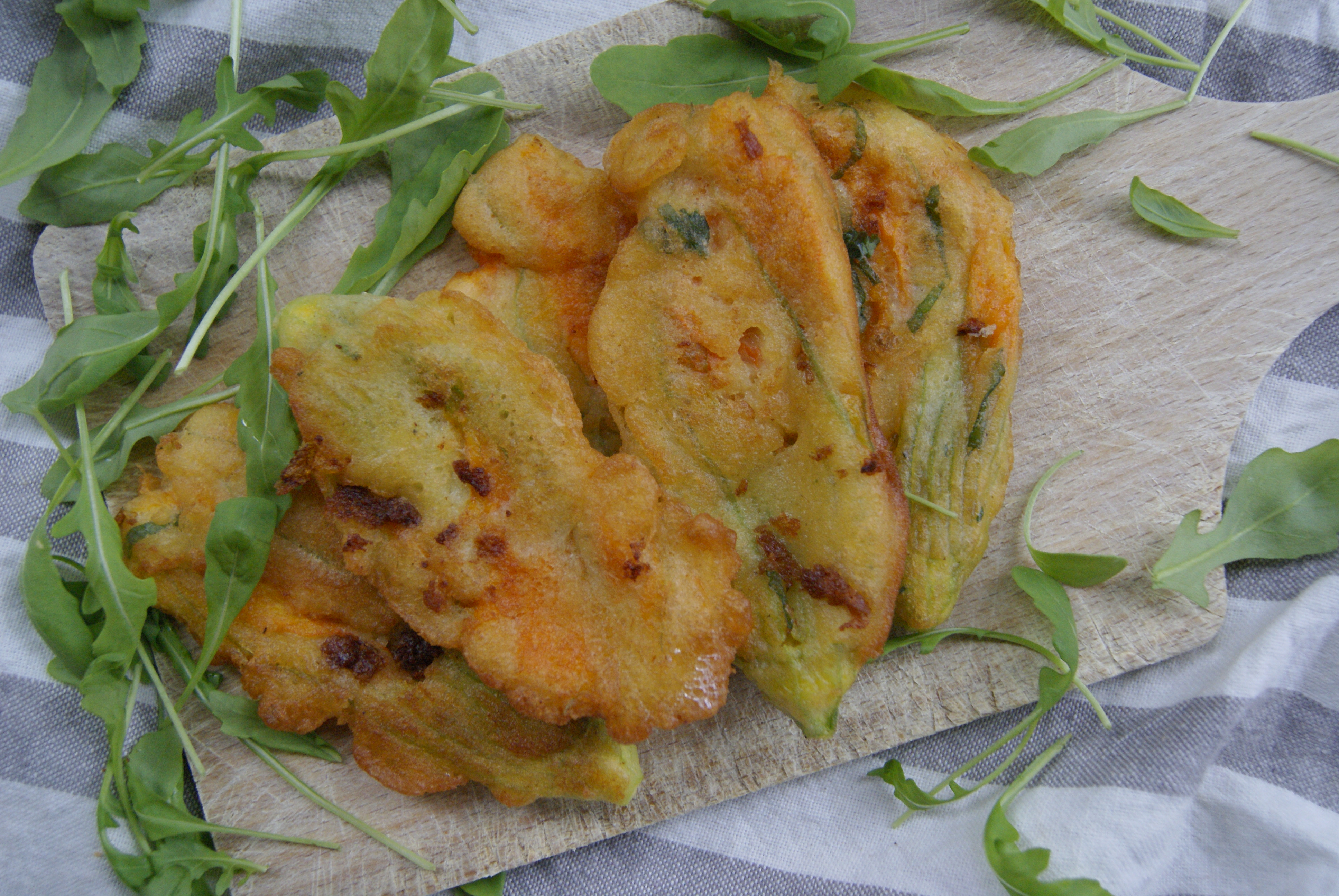 Les beignets aux fleurs de courgettes