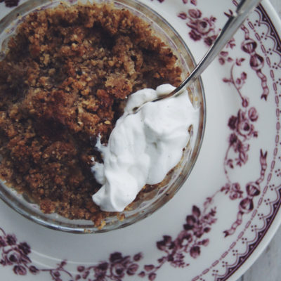 Crumble poires & noisettes