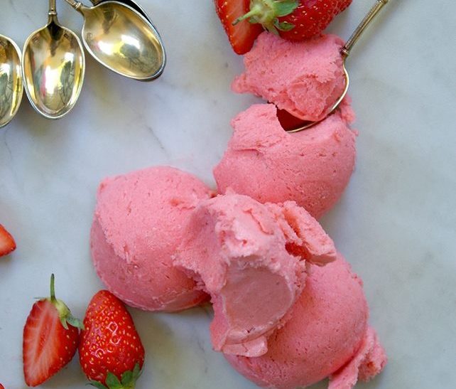 Sorbet à la fraise sans sorbetière