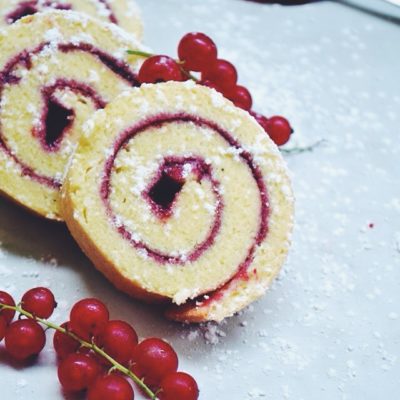 Biscuit roulé à la confiture