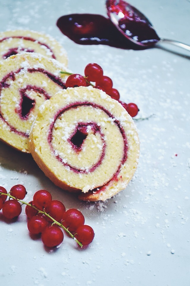 Biscuit roulé à la confiture