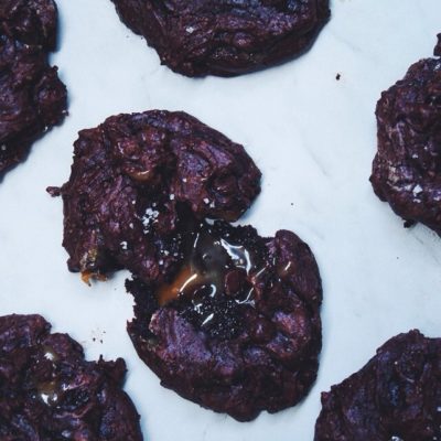 Cookies au chocolat et caramel beurre salé