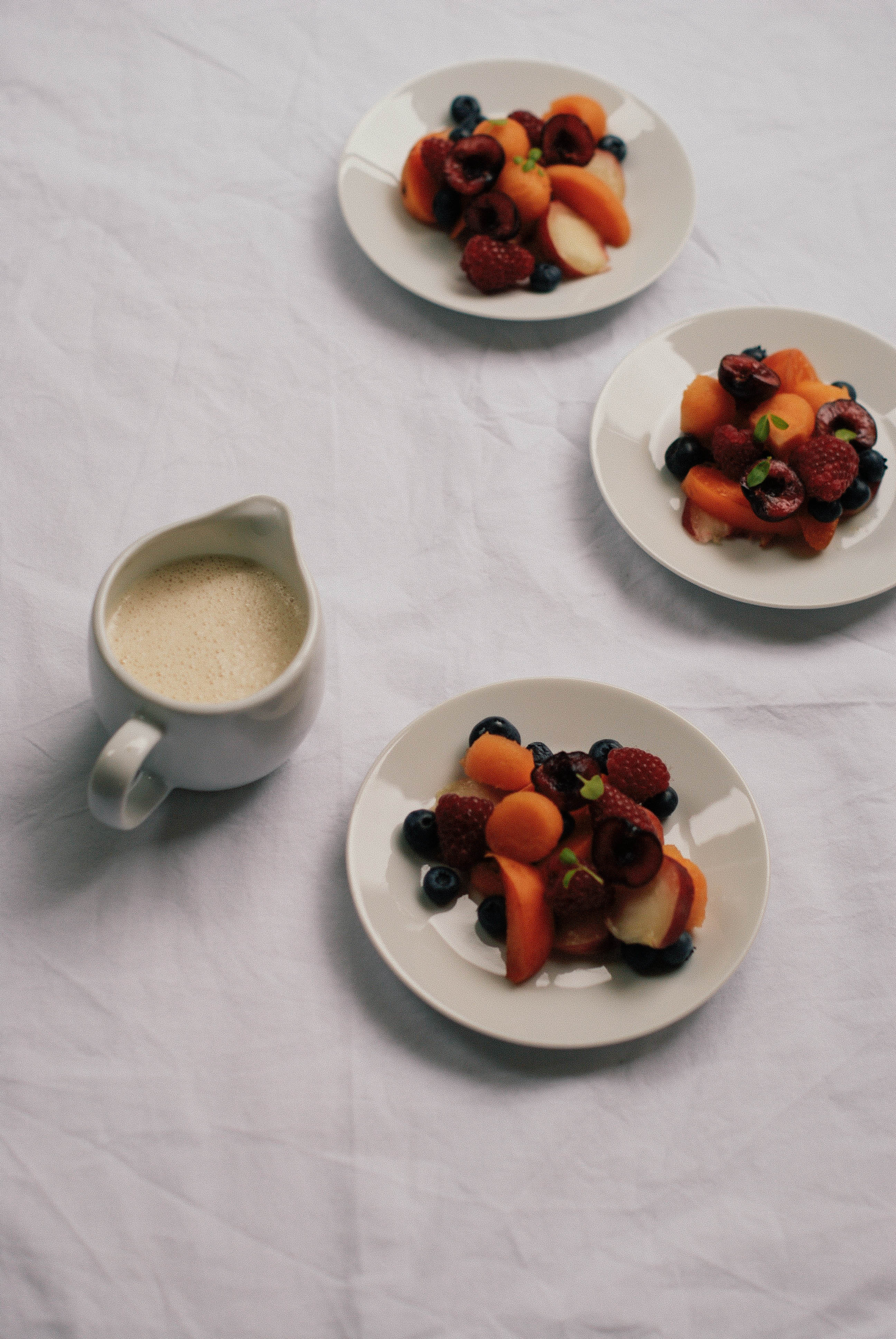 Salade de fruits & coulis d’amandes