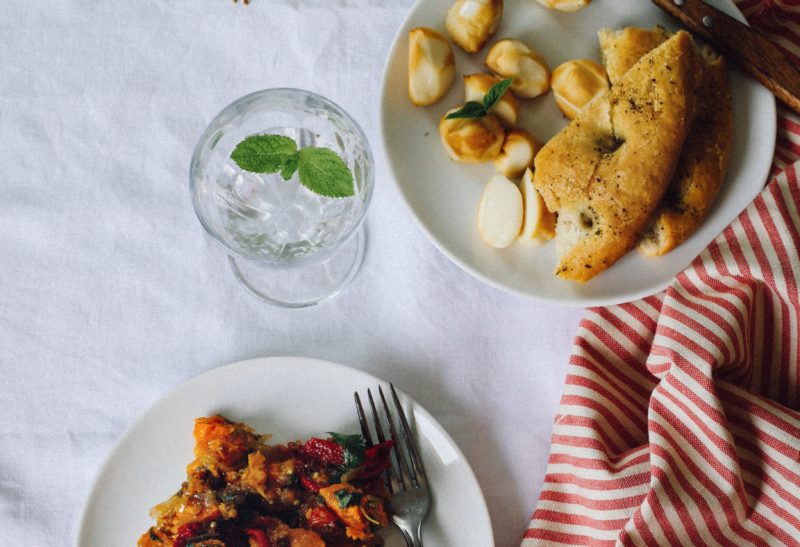 Foccacia et salade de patates douces rôties