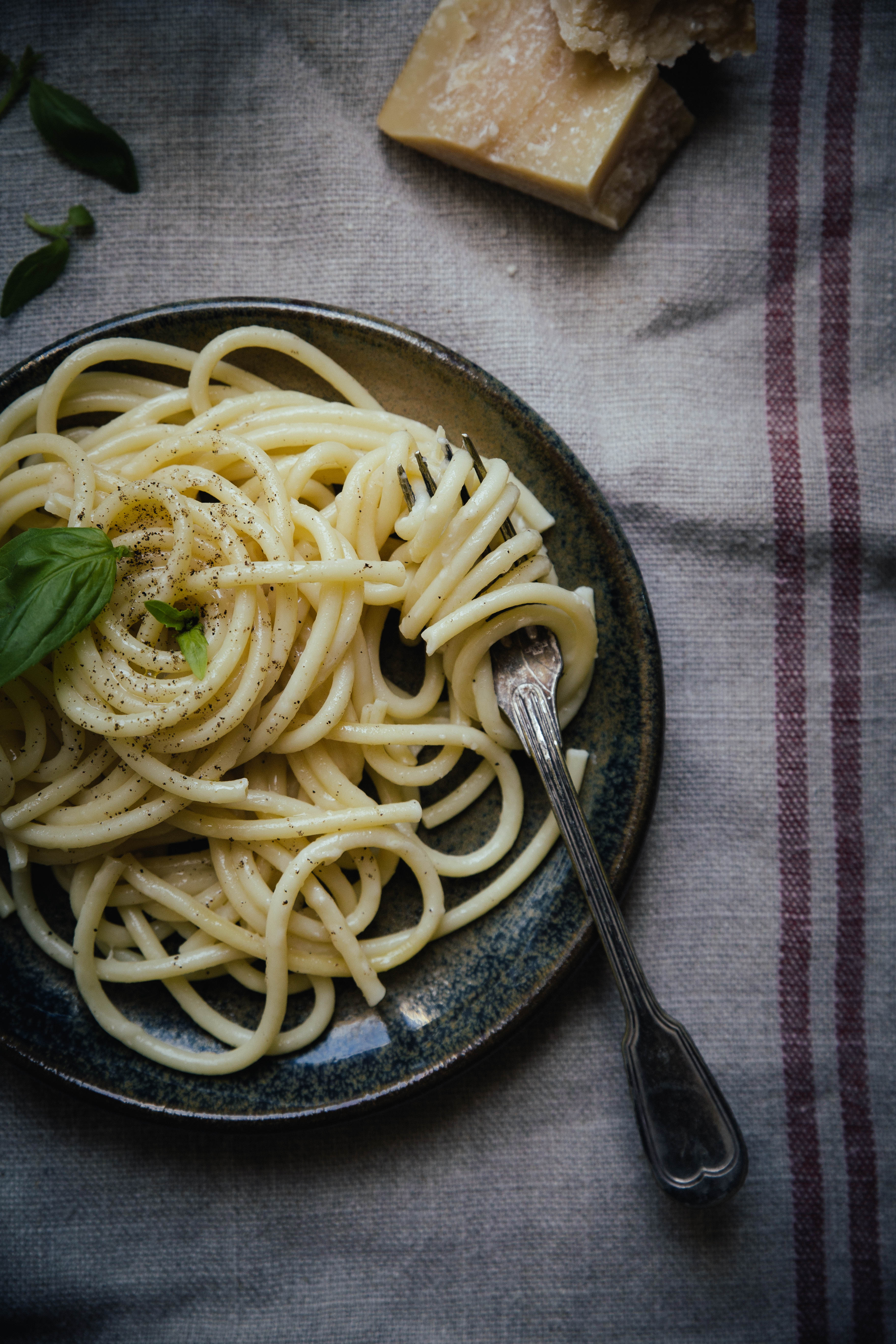 megancook-pasta-cacioepepe-2