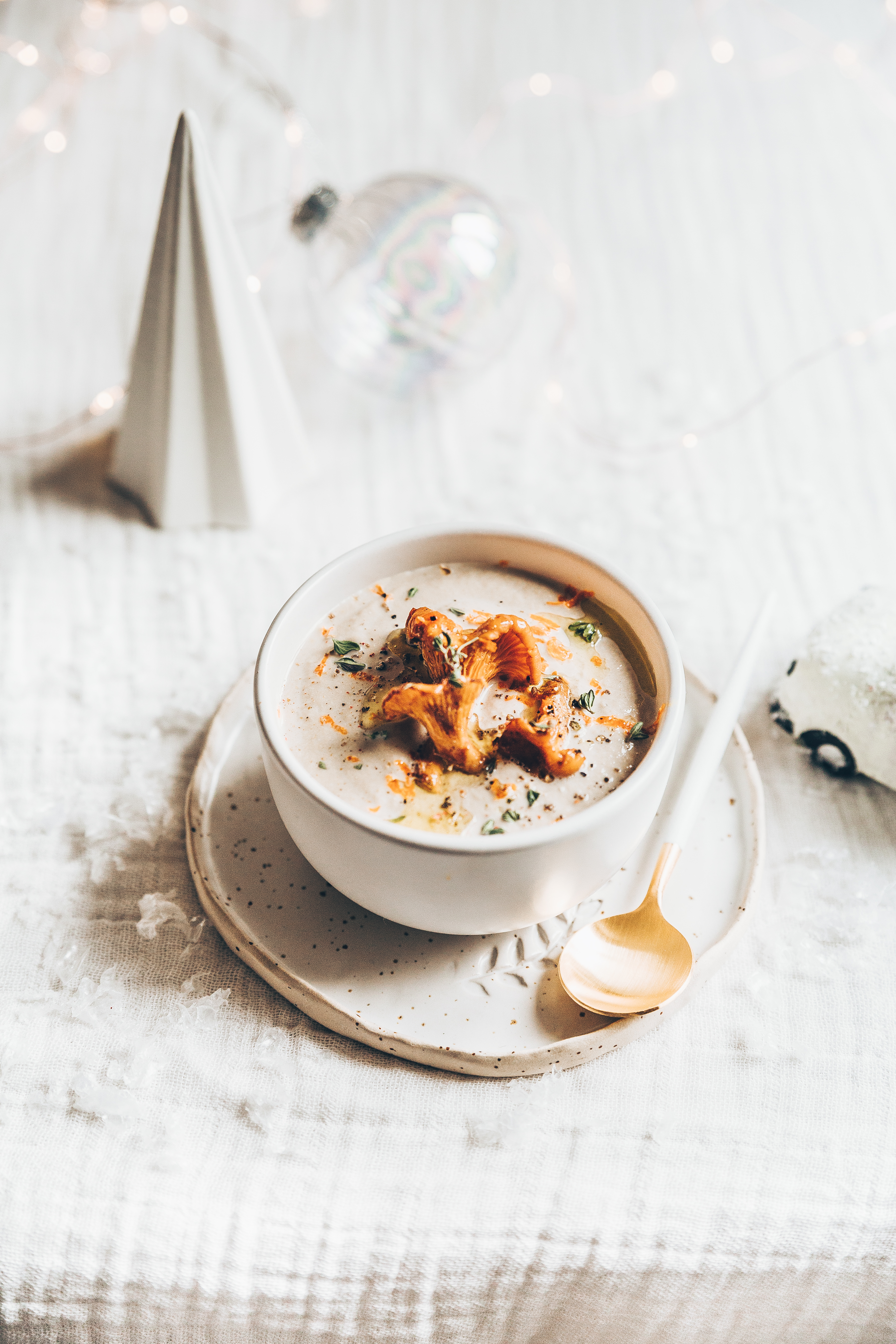 Velouté de girolles à la clémentine