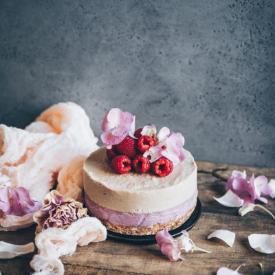 Gâteau cru aux noix de cajou et sirop de thé