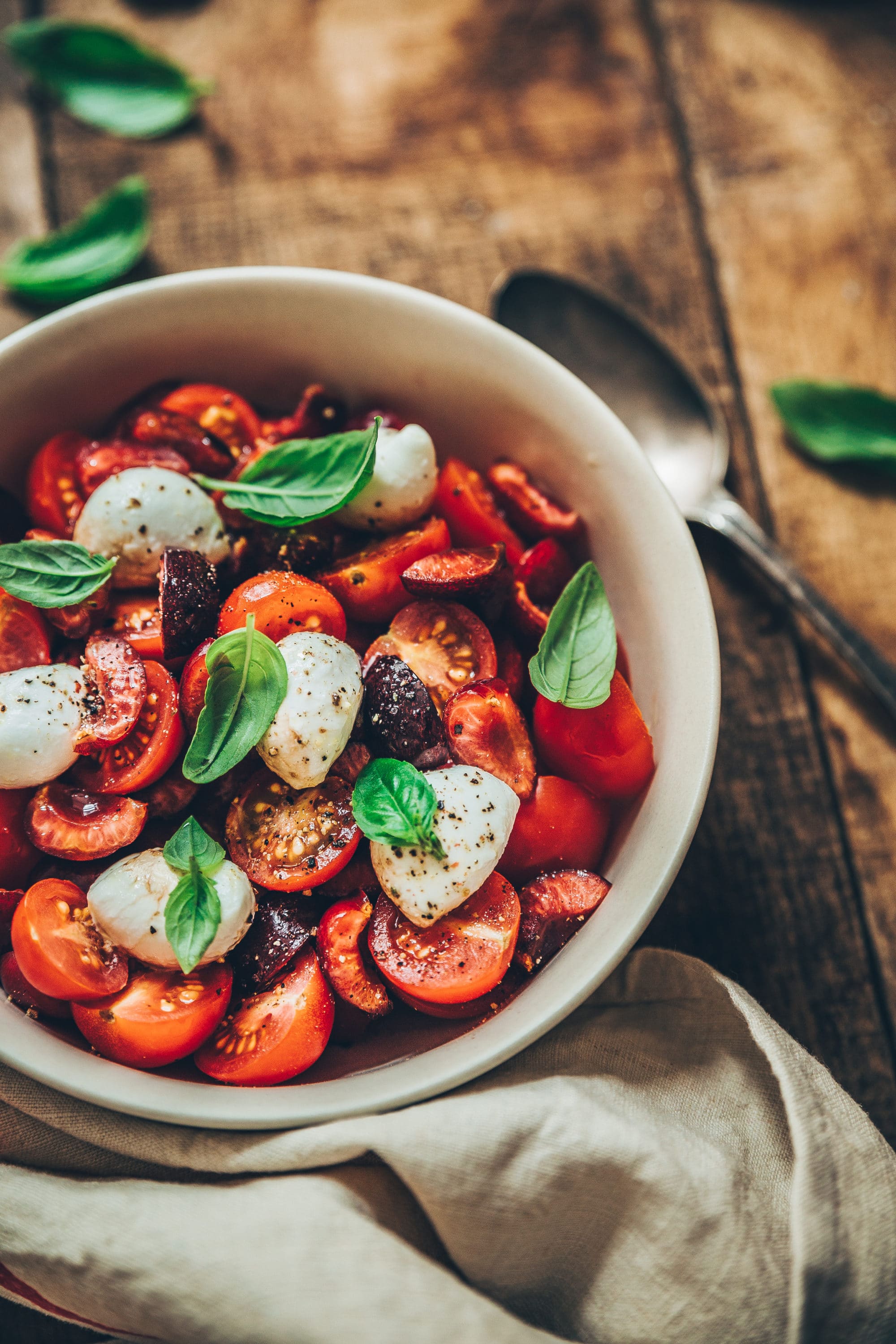 Megandcook - styliste culinaire - salade tomates cerises mozza