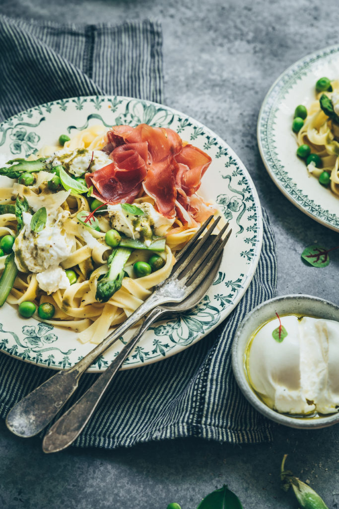 Tagliatelles jambon cru pesto