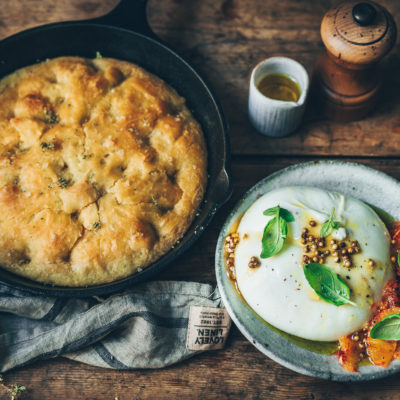 Focaccia et burrata