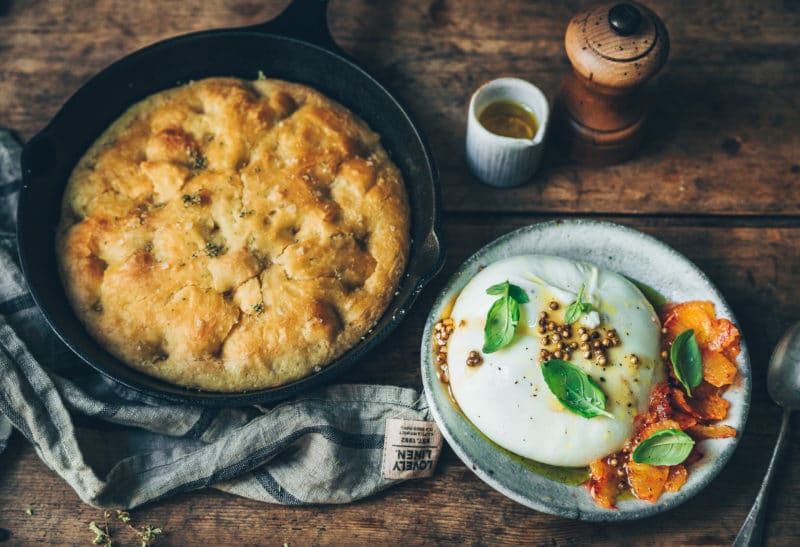 Focaccia et burrata