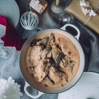 Poulet aux morilles et au vin jaune