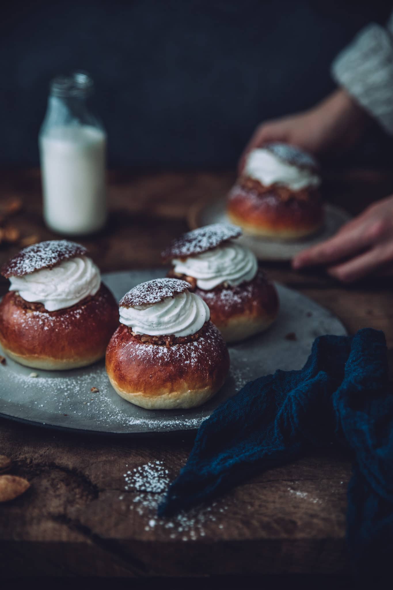 Semlor brioche suédoise