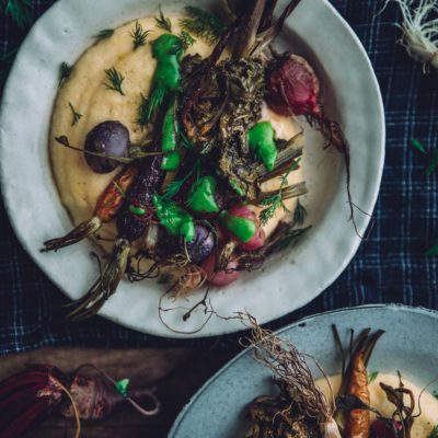 Polenta crémeuse, légumes rôtis & pesto de cresson