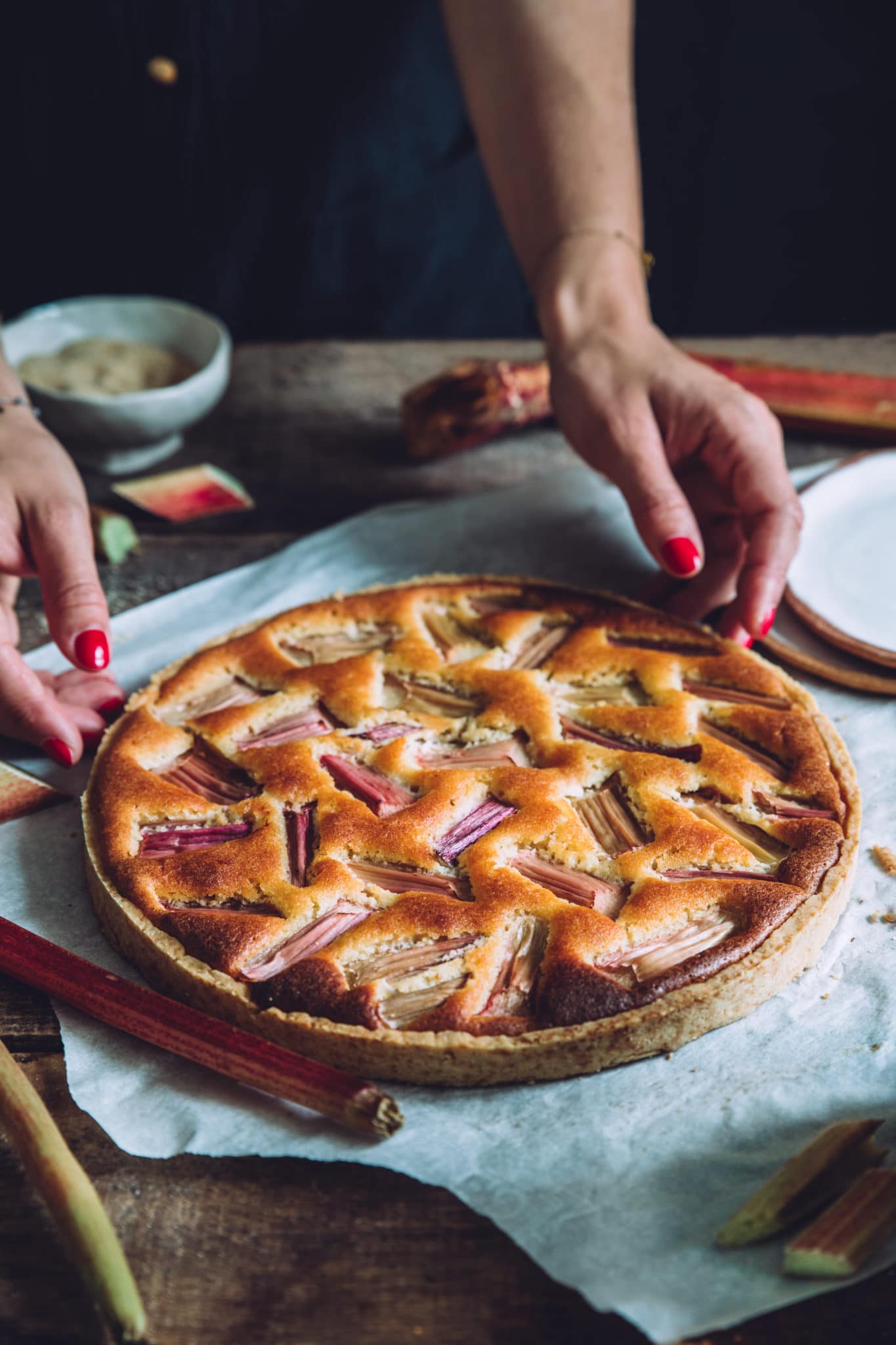 Tarte amandine à la rhubarbe